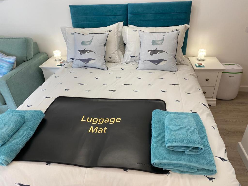 Sweet Caroline - Luxury Studio Stone'S Throw From Mousehole Harbour Exterior photo